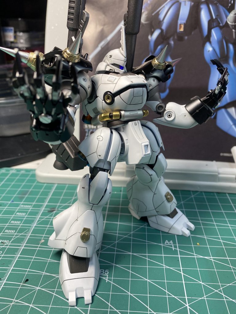 最後までカラーリング悩みましたが、白にして良かったっと思います。