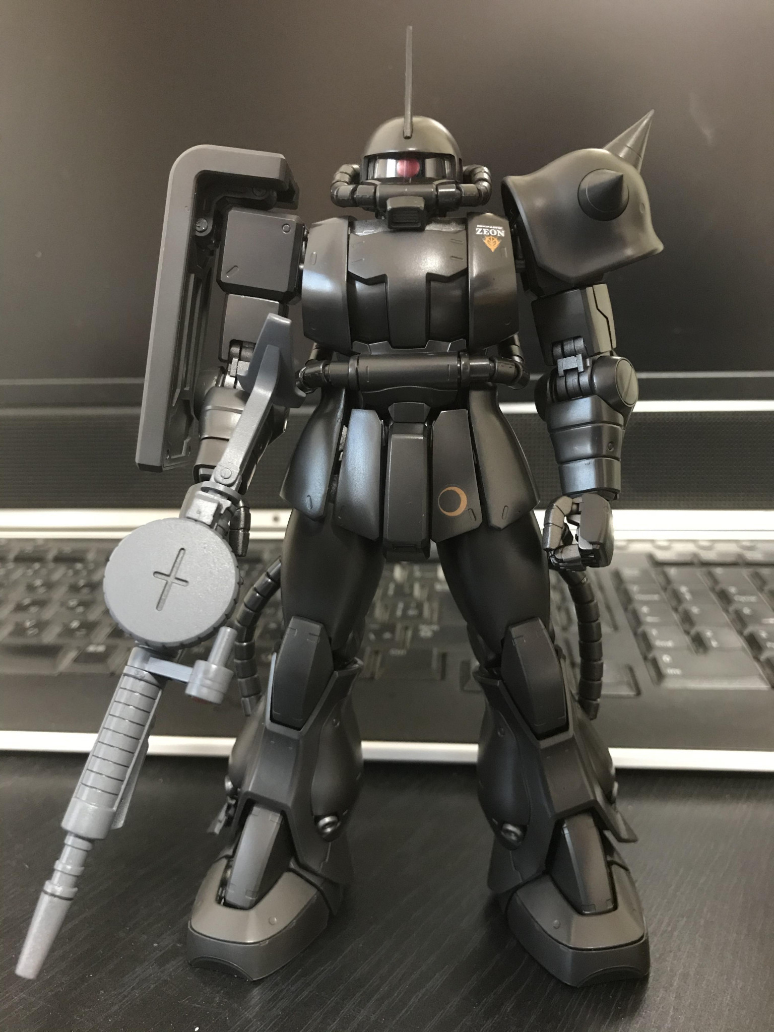 MG:LUNA SEA専用ザク｜Shin106uさんのガンプラ作品｜GUNSTA（ガンスタ）