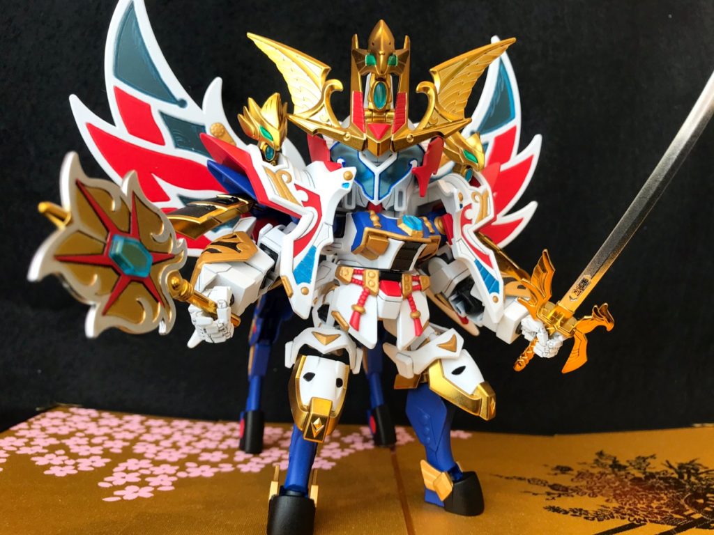 そして、神馬凰形態!!新世大将軍の特徴であるいわゆる「ケンタウロスモード」ですね。脚が開けるのに感動!