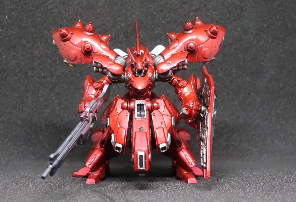 正面など、目立つ所だけ合わせ目消しをしました。くぼんだ所は気にしない。