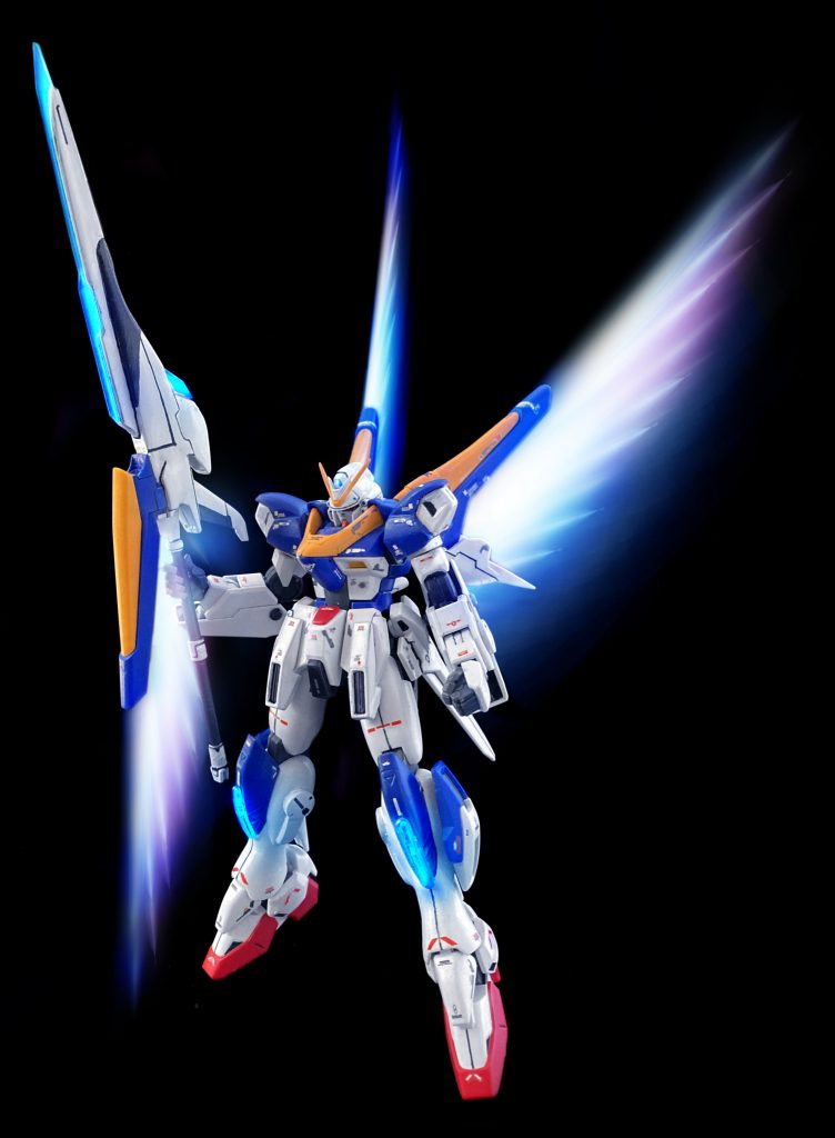 このようにランスそのものにミノフスキードライブの推進力を有しているので、突撃時のスピードと威力は、それはもう絶大ですw