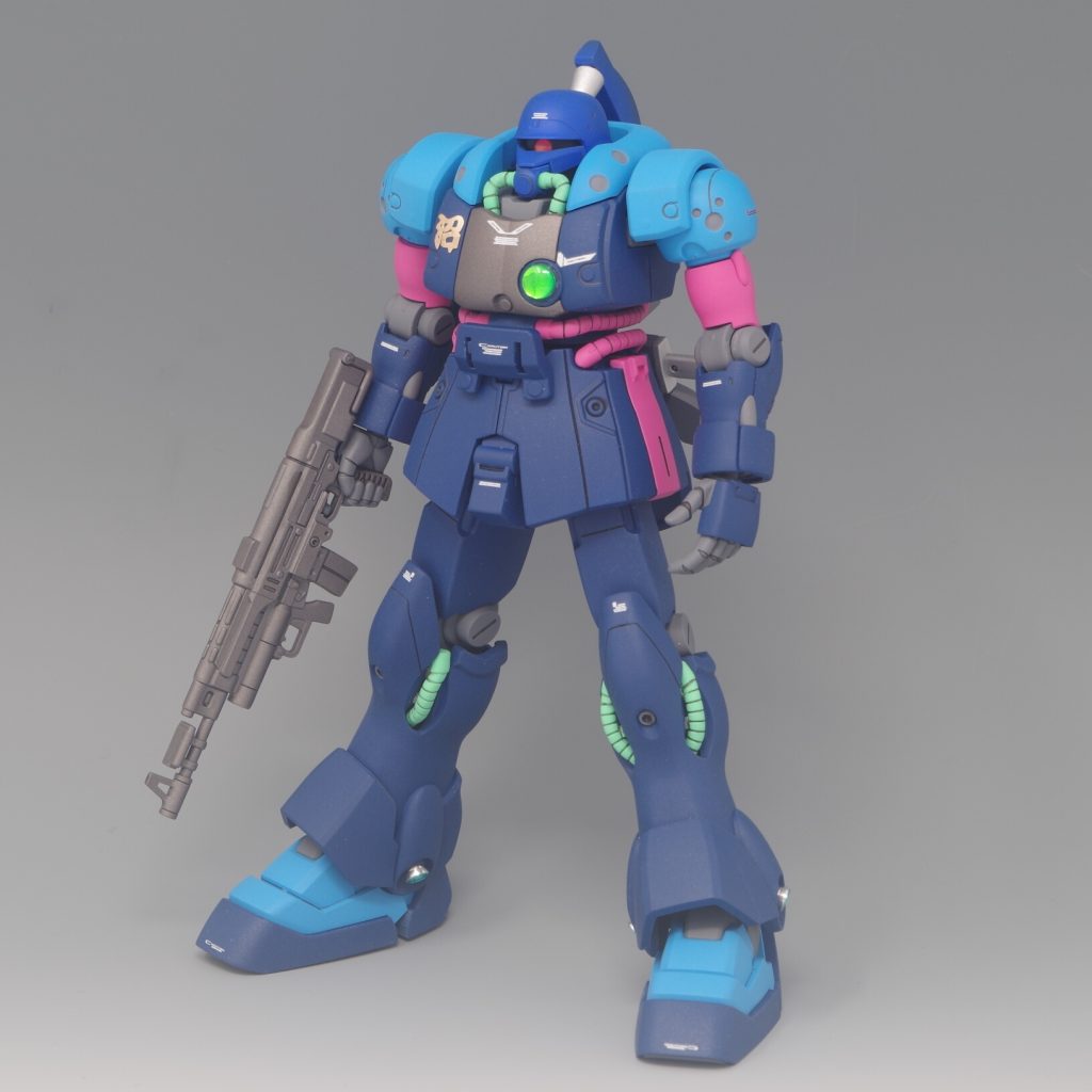 フロントビュー(水中用装備除装状態)