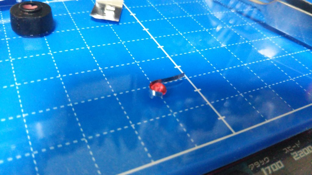 モノアイ…100均グッズで作成。