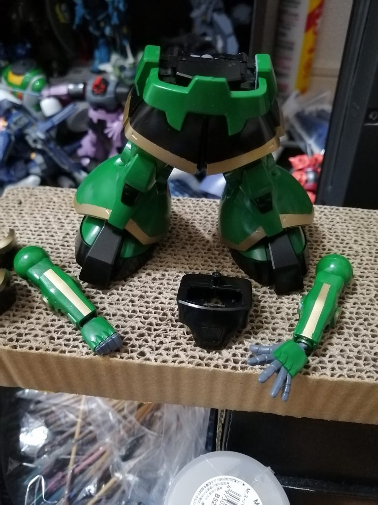 ドム　ドズル専用機–4枚目/制作者：新人メカニック