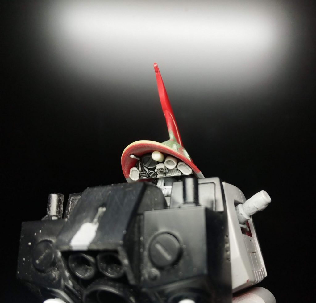 完成品で撮るの忘れたか後頭部。