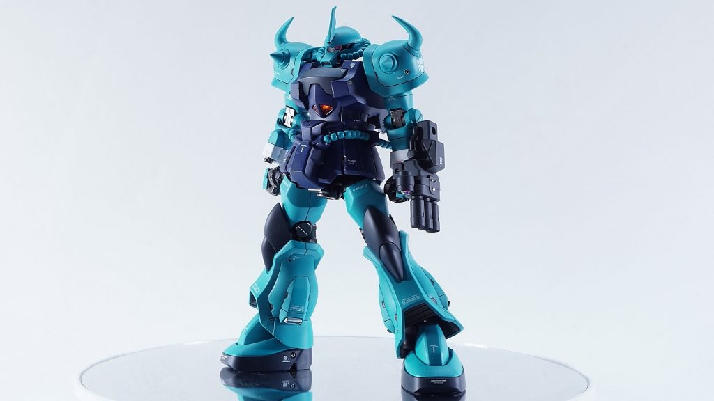 正面から。キットがメチャクチャいいので、いじったのはパイプ類とスパイクと接地。後はスジボリし直しとメタルパーツぐらいですかね。