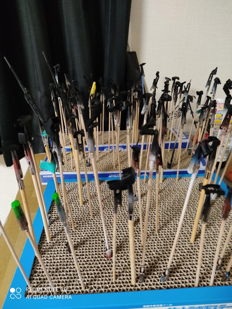 パーツ多すぎて猫の手を倍にしました