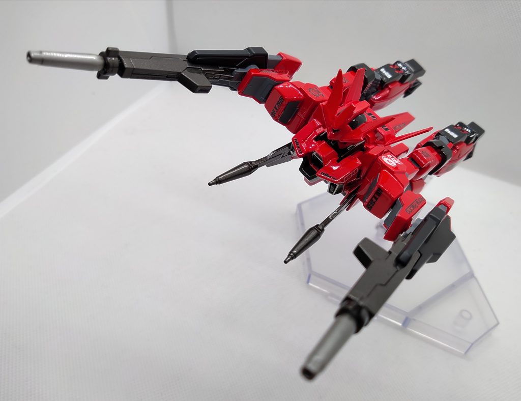 変形したとき未来の乗り物感が出るかな?