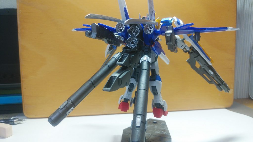 後ろ姿、MSGのパーツも使ってみた