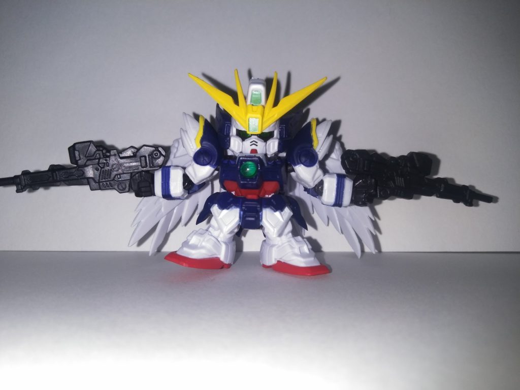 ウィングガンダムゼロカスタムめっちゃかっこいい！！墨入れなしですよ！これが300円ですよ！