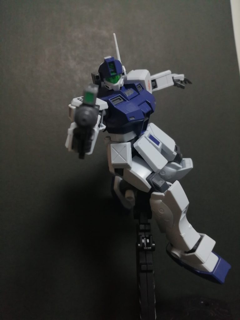 派手過ぎず地味過ぎずアナザーにも宇宙世紀にも合うかな 