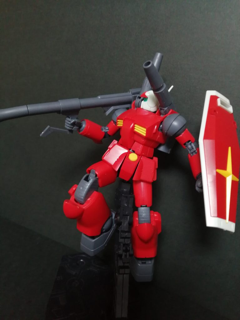 敵機に翻弄されるガンキャノン!