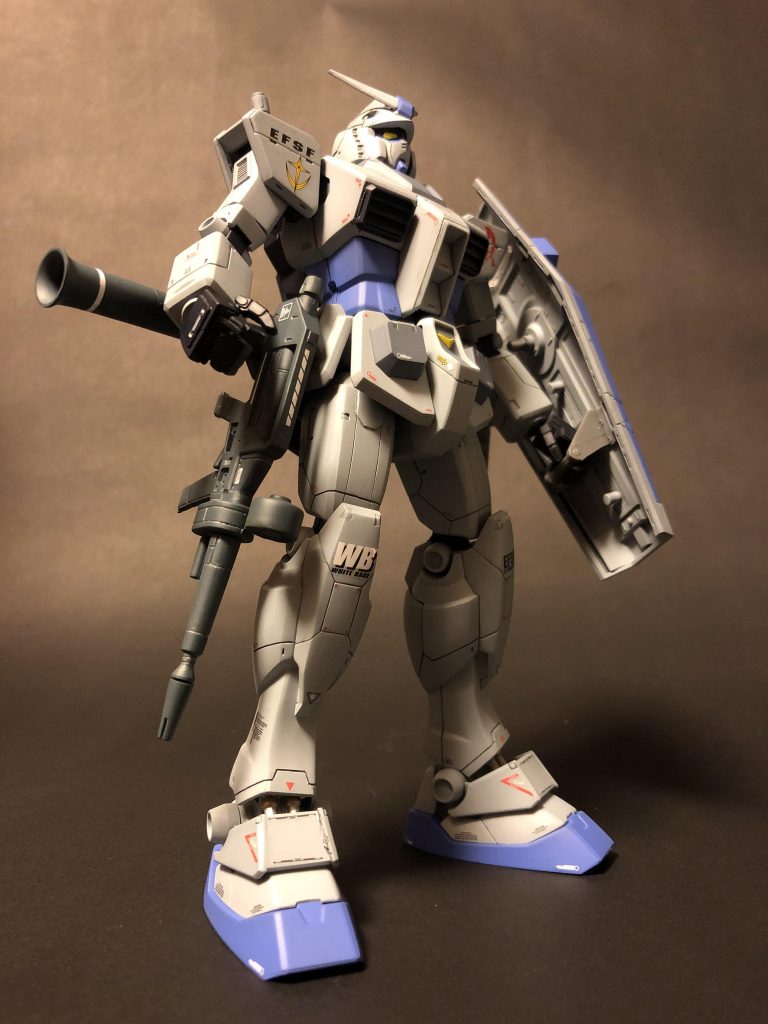 少々幅広過ぎでは……と思った頭部を誤魔化せる角度にて。