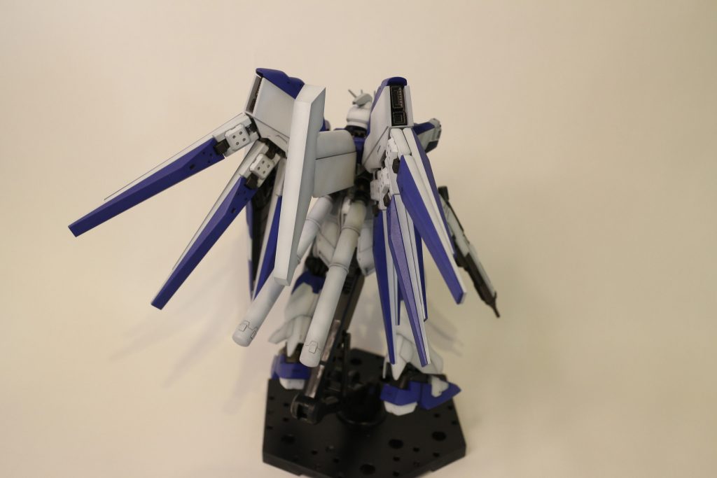 背面。スタビライザ―の形状は大幅にアレンジ。というか手抜き。