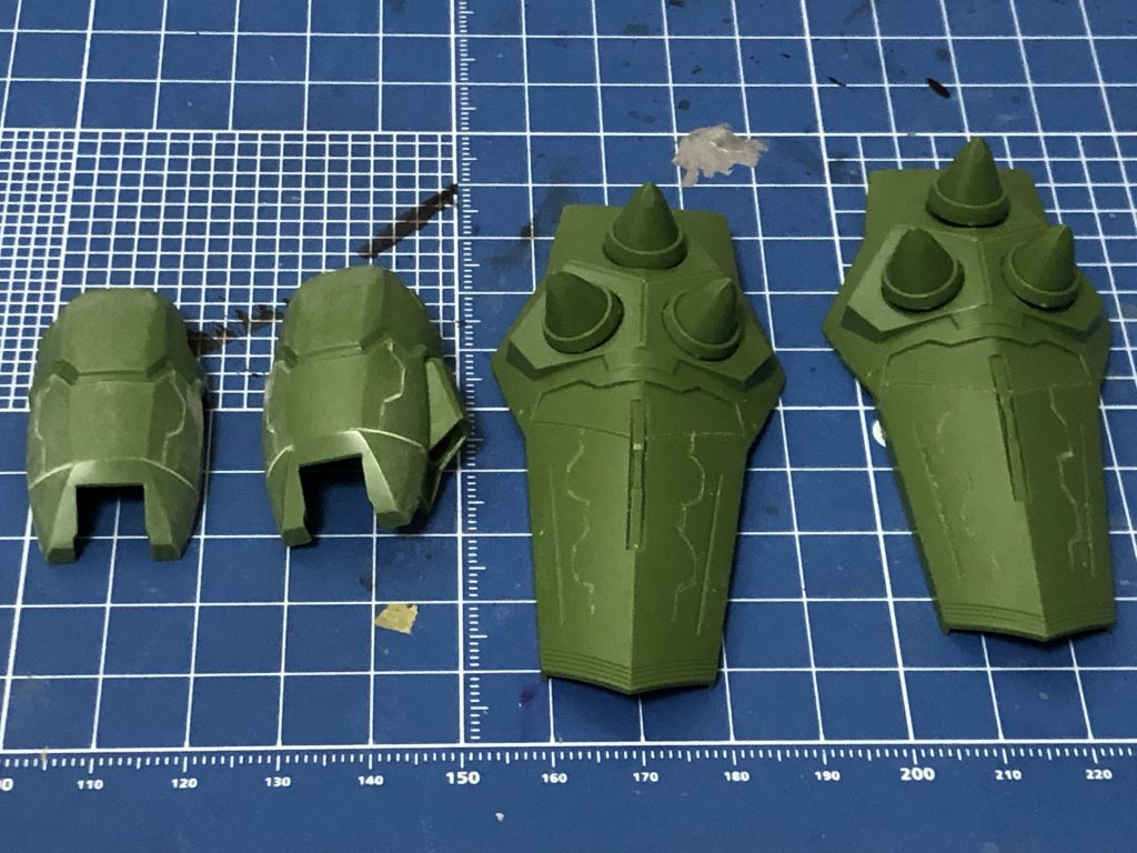 スジボリを入れました。