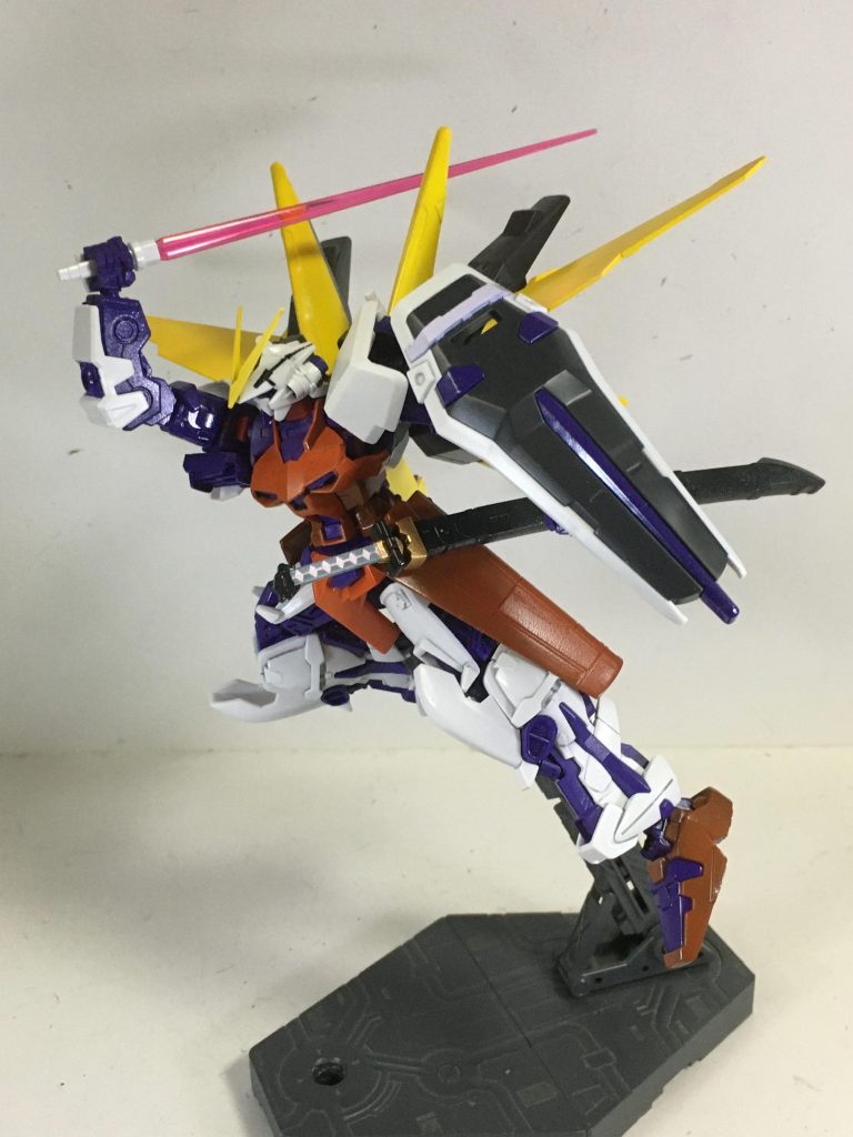 ウイングをバウの物にしただけでよりかっこよさが際立った気がします。