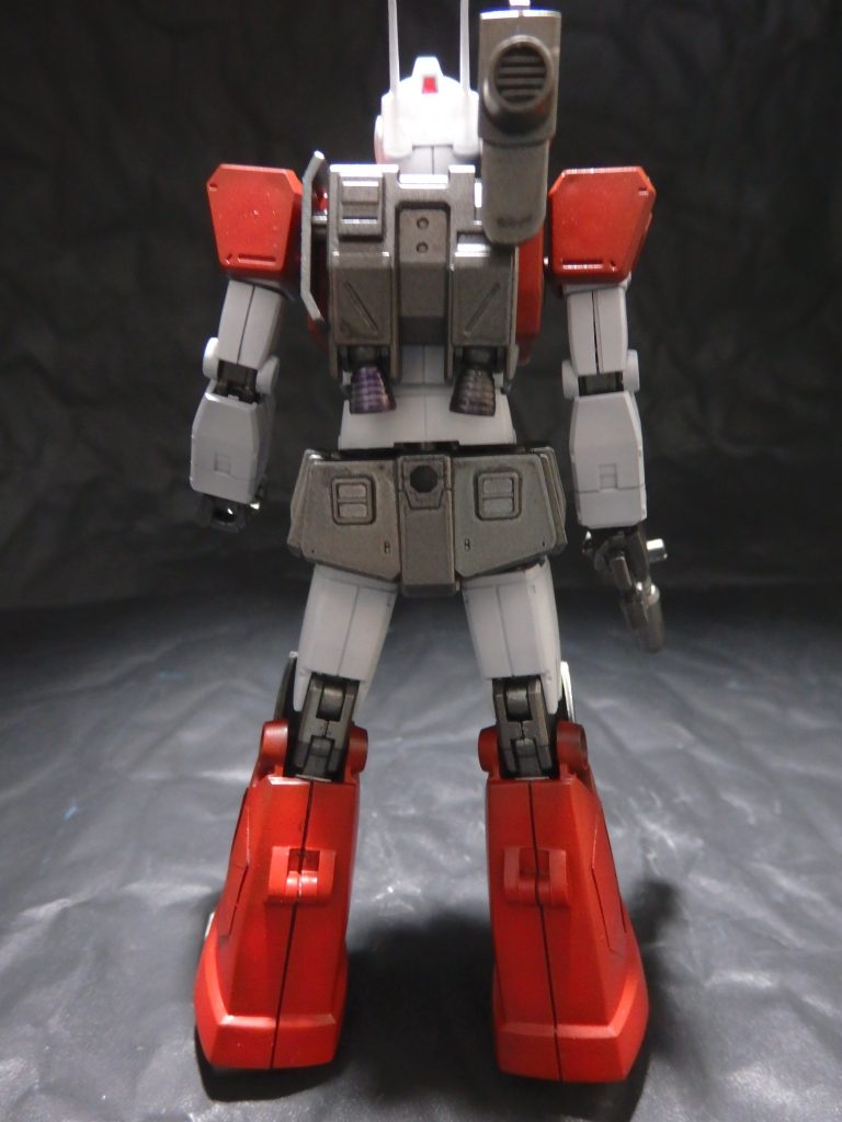 ジム・キャノンの武装は下記の通りです。■60mmバルカン砲■360mmロケット砲■ビーム・スプレーガン