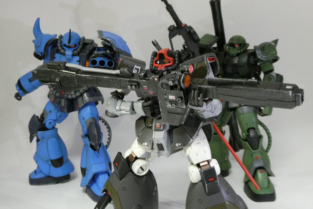 リーダーのドム血気盛んなグフ冷静なザクって感じの3ショット