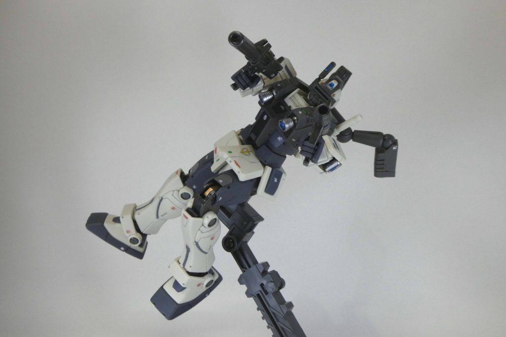 機動力を生かした俊敏な立ち回りを生かして戦ってそうなイメージショット