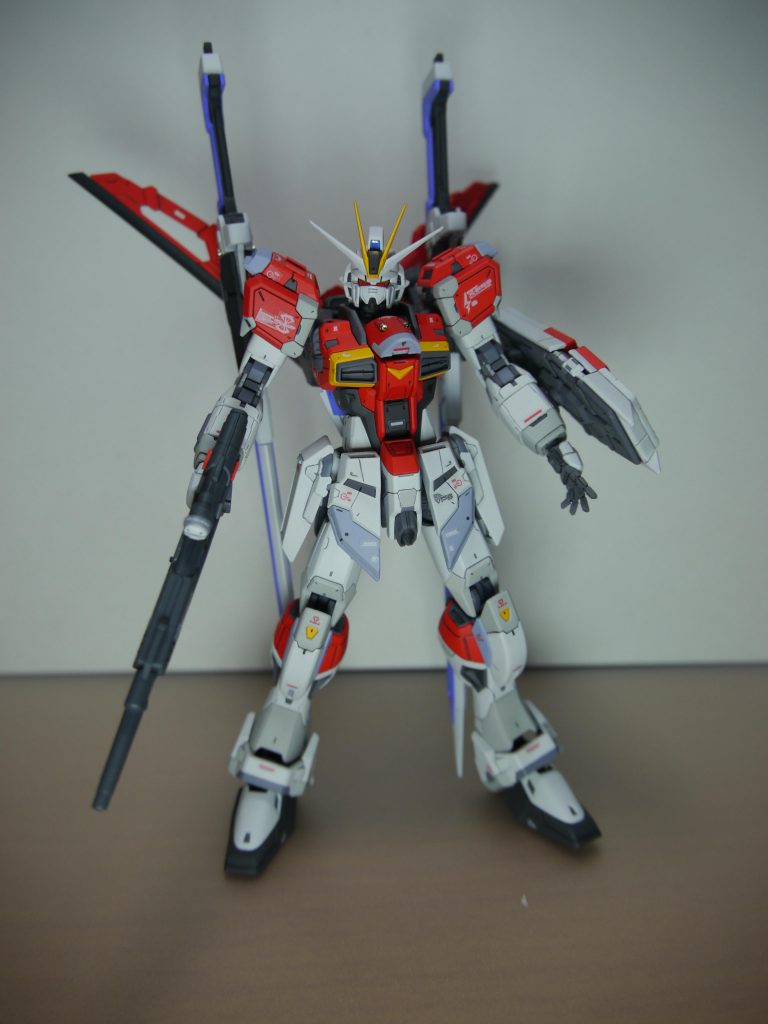 ノーマル正面この立ち姿が一番好きかもフォースインパルス同様ライフルにはレッドチップ