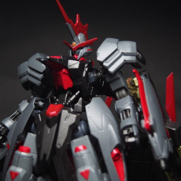 ガンダム・キマリスノート・ニーズヘッグ