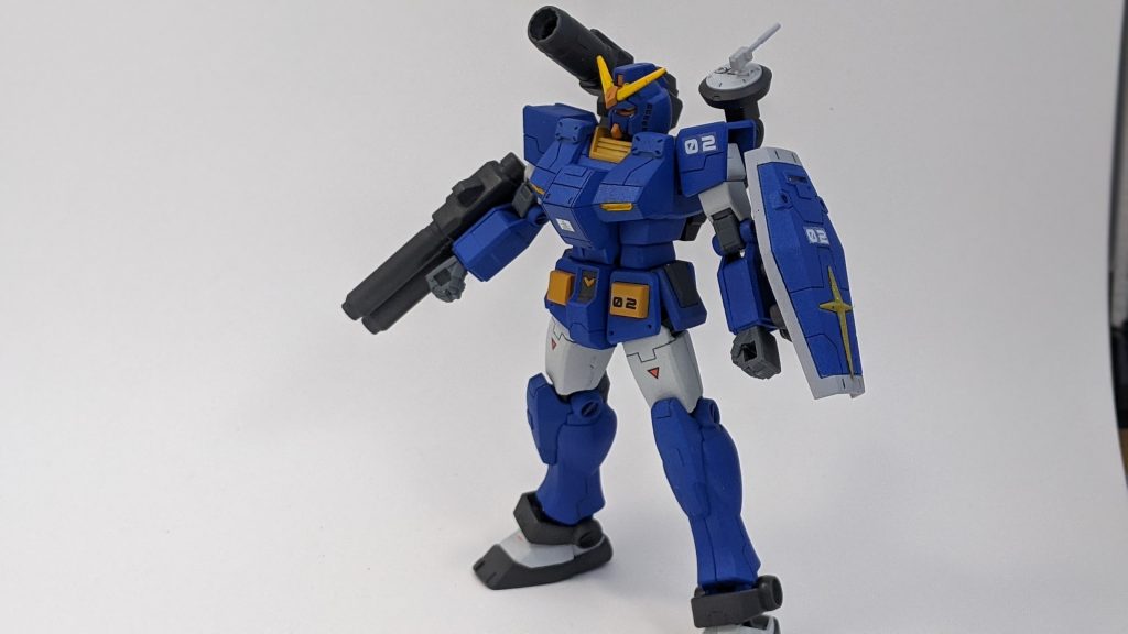 前　本体は大きく変えず、装備追加・スジ彫り・色変更のみ