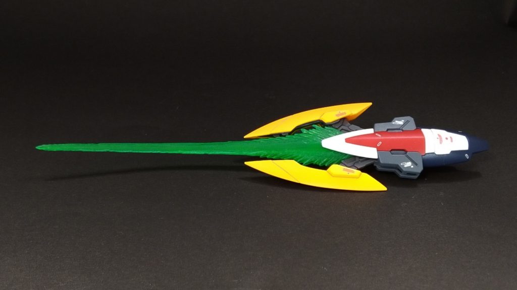 ビームサイズとバスターシールドのビームエフェクトはクレオス クリアグリーンを軽く吹き付けています。