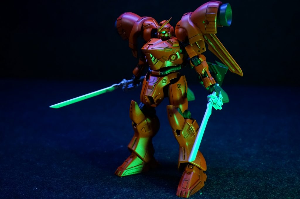 「あらあら、ケンカはダメよ。　いいですか？　暴力を振るって良い相手は　私の信仰(進行)を妨げるモノと　異教徒のクソ共だけですよ。」