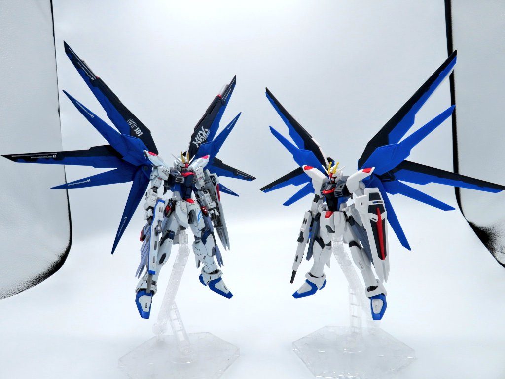 最後にビフォーアフター元キットと比べるとかなりマッシブになりました