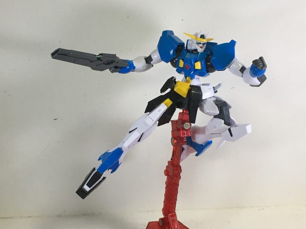 雲山ガンダムと分離ver。落ち着いた印象になり、スッキリしています。カラー塗装も、雲居一輪の衣装に近づけています。