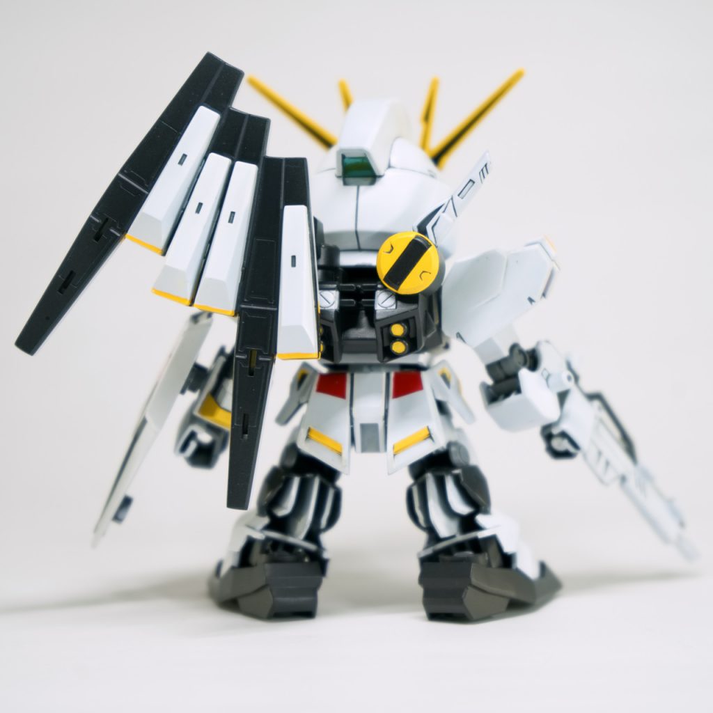 フィンファンネルの塗り分けがなかなか大変でした・・・