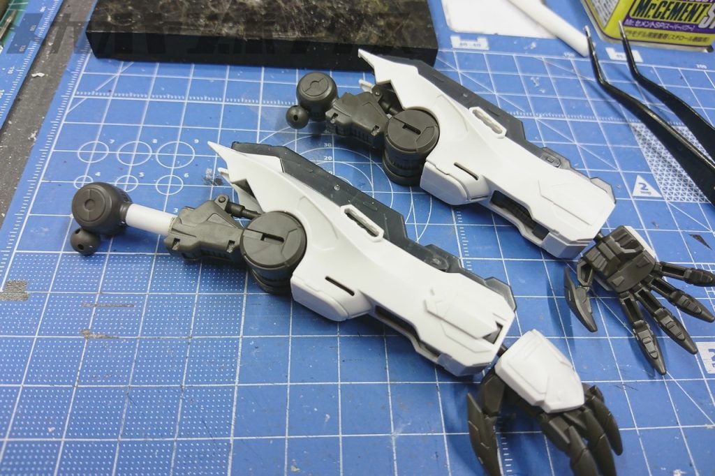 上腕部で10㎜延長しました。