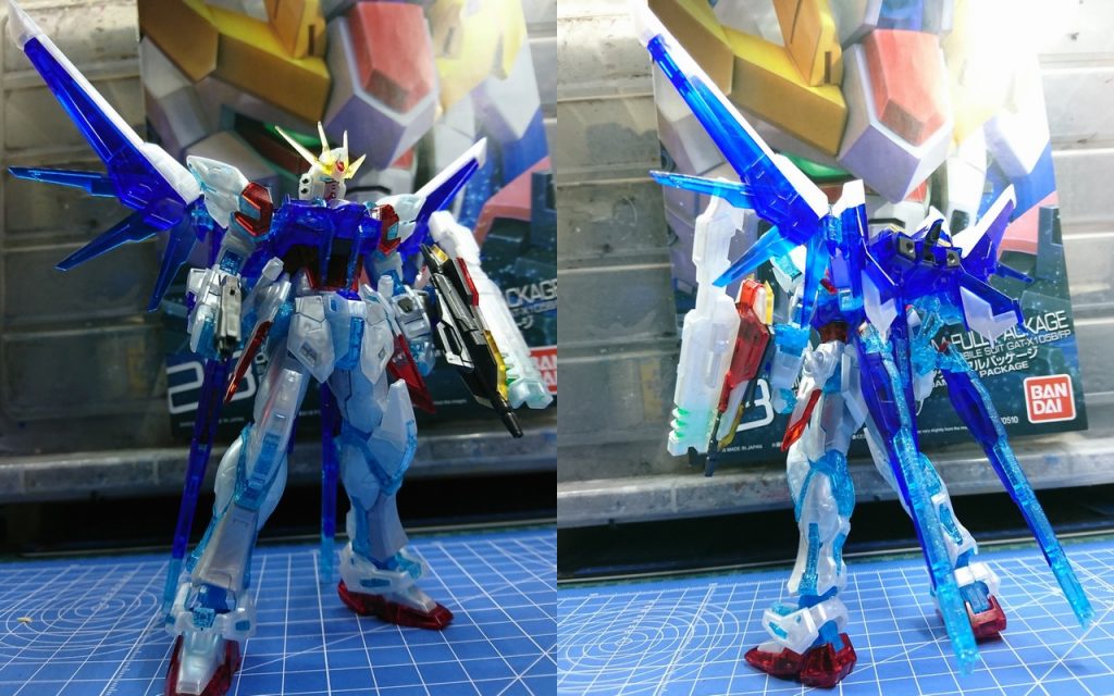 RGのクリアカラーなので、そのままでも結構見栄えがいいキットでした。どういう風にイジれば自分らしくなるかな、と考えた結果・・・