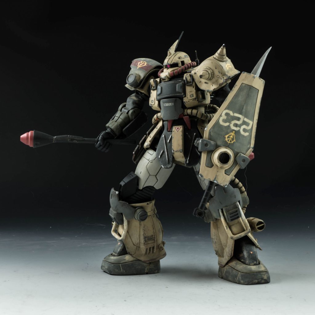 サブ兵装に、シュツルムファウストを装備。