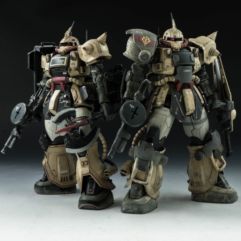 前作のザクデザートタイプとの2ショット。
