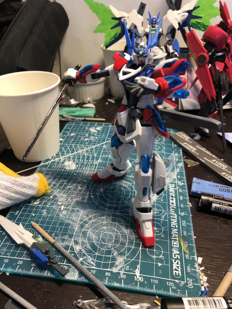 とりあえず仮組みです。ボディ部分はウィンダムを使用してます。