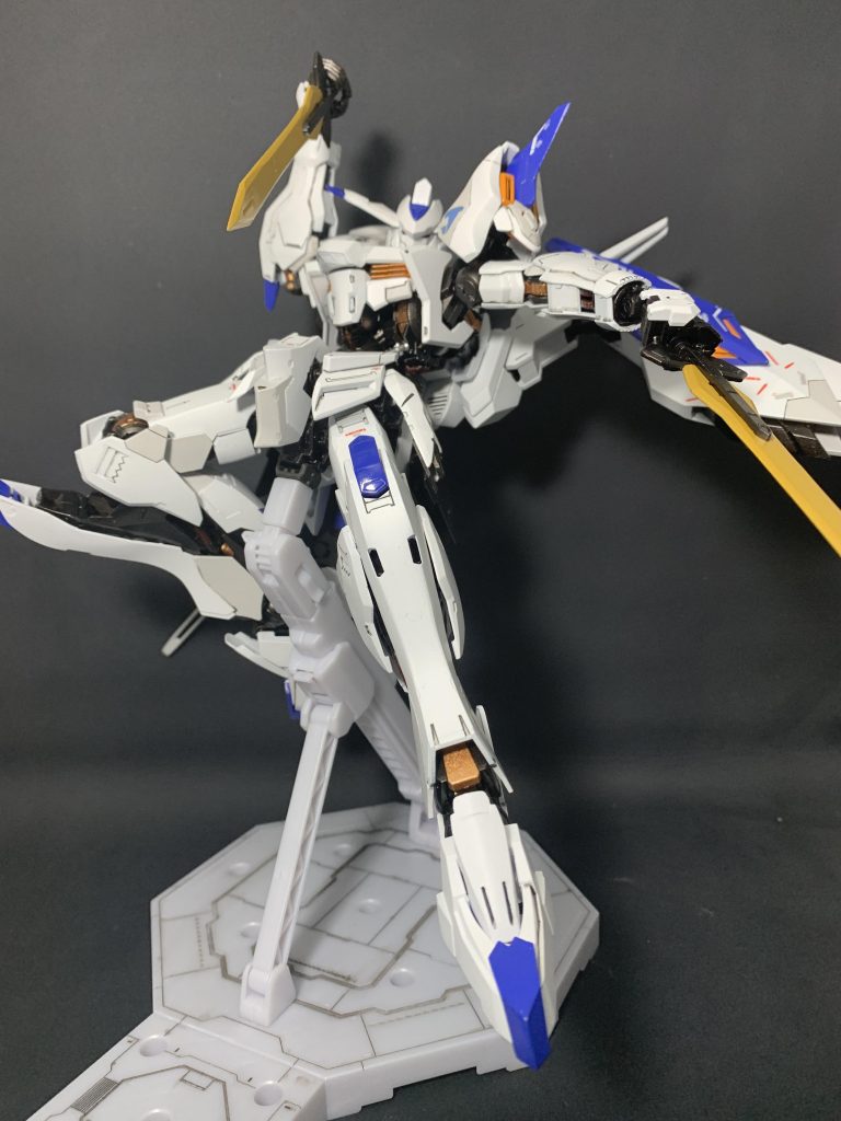 MGガンダムバエル–2枚目/制作者：KAZUKI