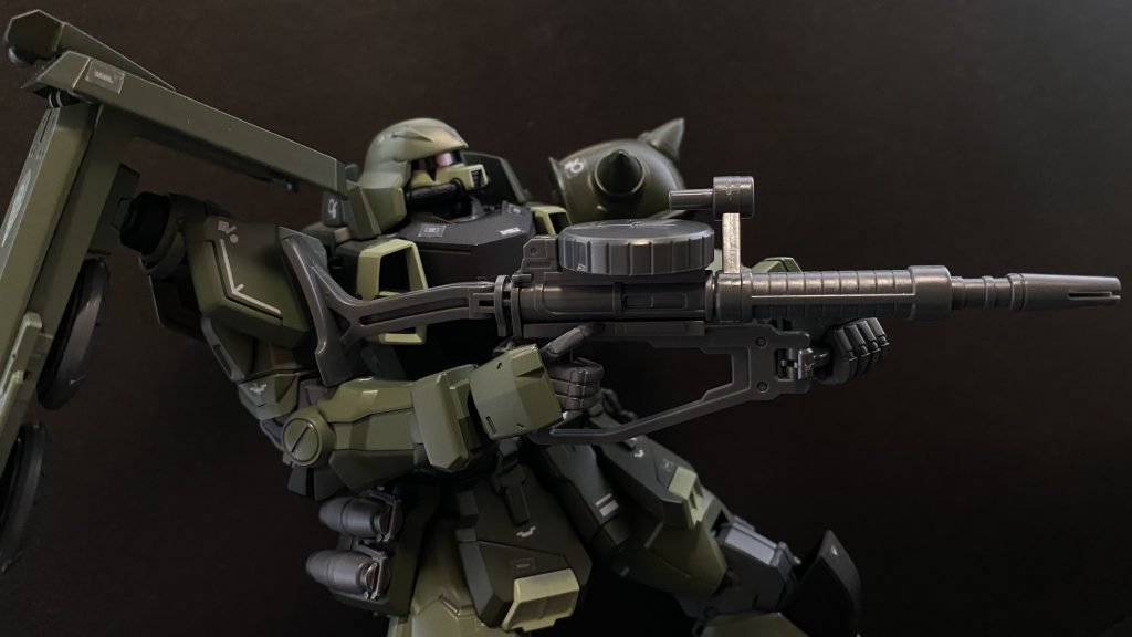 ザク・マシンガンを似合う