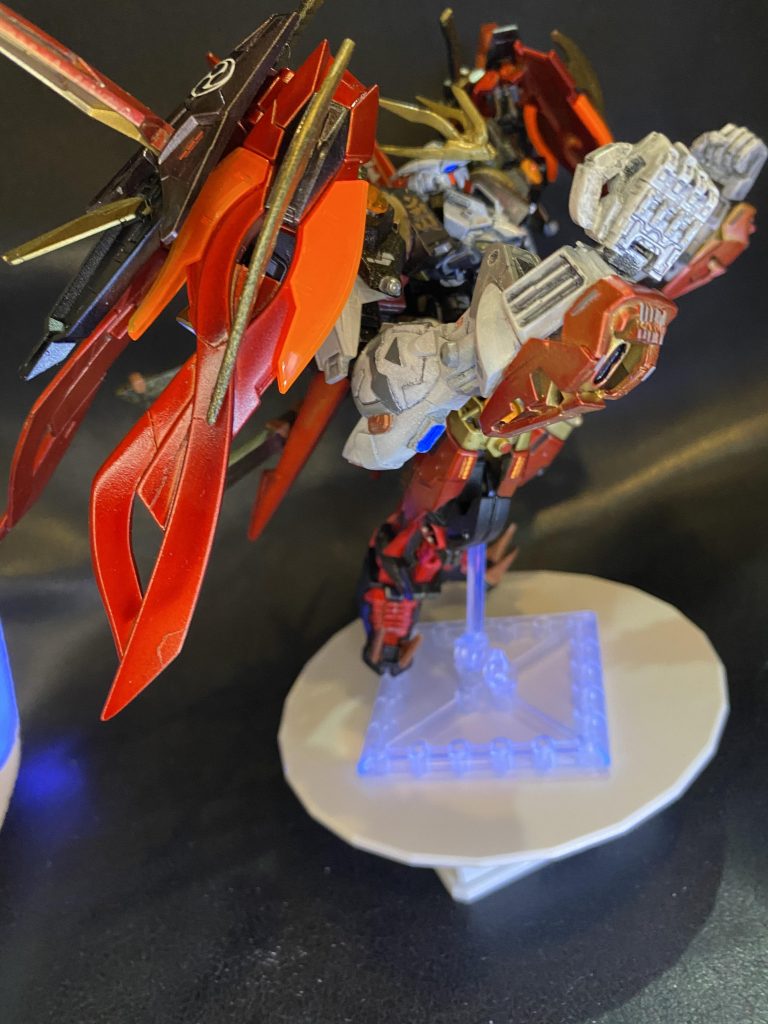 自重が増加した分を補うべくバーニアも多めにしました。