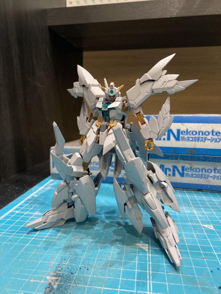 バスタードガンダム–4枚目/制作者：ほねつぎのヒト