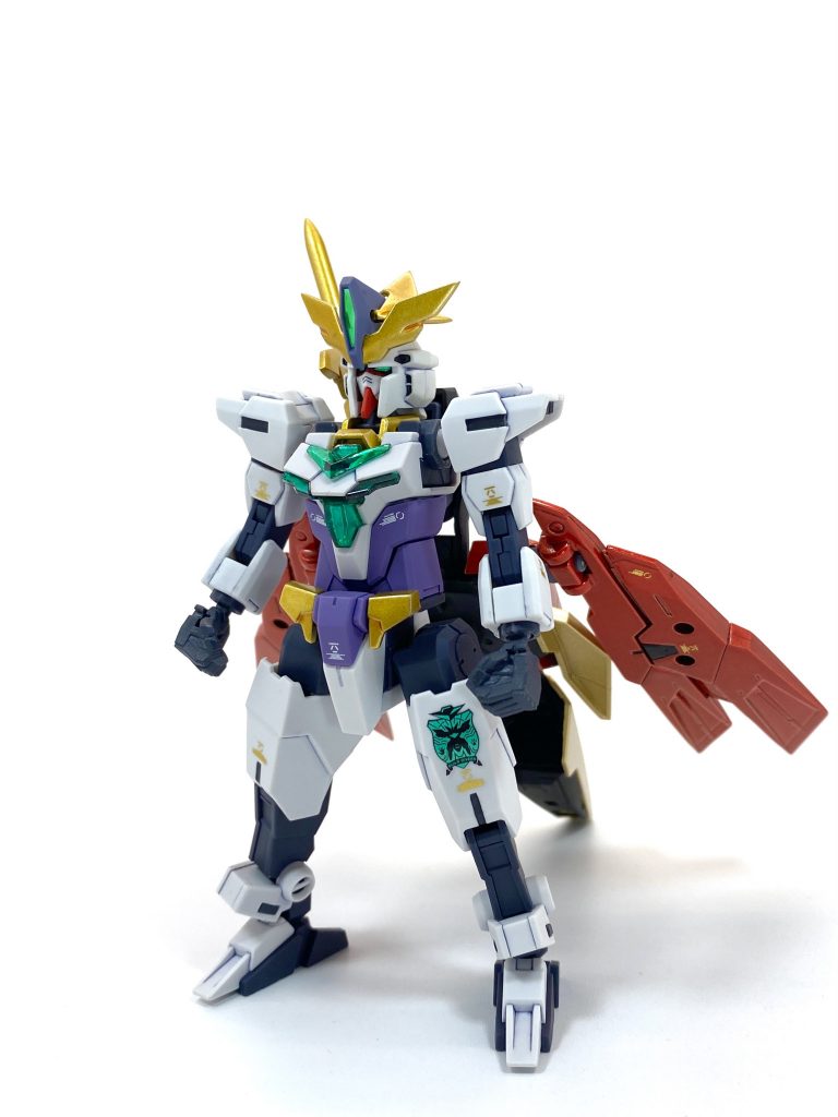 コアガンダムナイトカザミがコアガンダムⅡの設計図を元にビルドしたガンプラ。これまでのカザミのガンプラと同様に騎士をコンセプトに防御力の強化に重点を置いたカスタムが行われている。