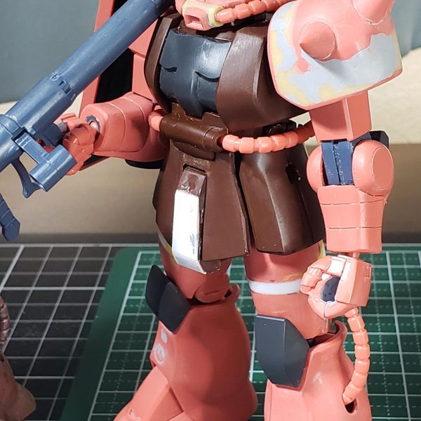 旧HGUC MS-06S ザクⅡスタイル改修中