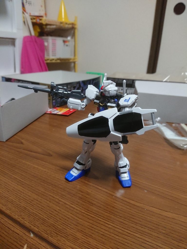 ガンダム試作１号機–3枚目/制作者：ミル・ソフィア