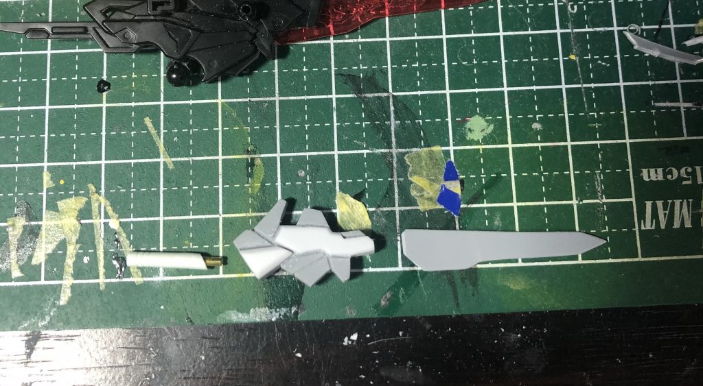 プラ板でガンブレード制作。