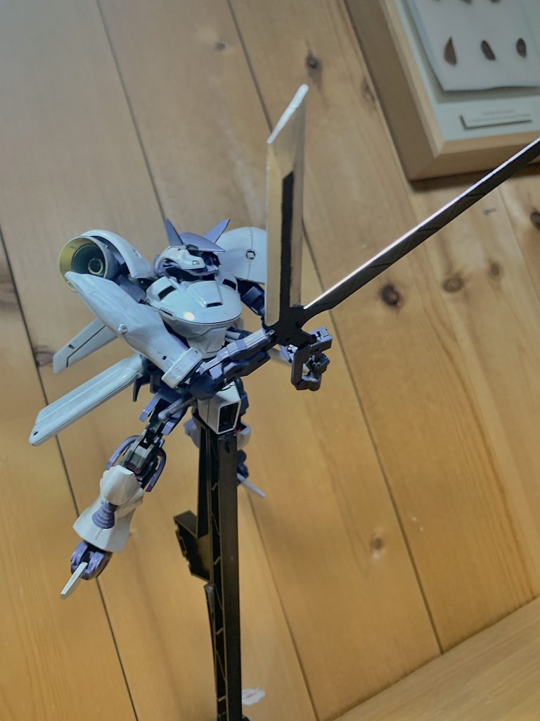 ハサミにもなります。これでペシャン公対策もバッチリ。