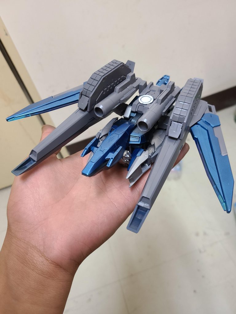 変形させてかっこいいですね