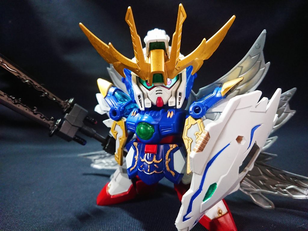 武器の2刀はツインバスターライフルをイメージし、組み合わせることで敗栄のツバークをイメージした刀槍になります。