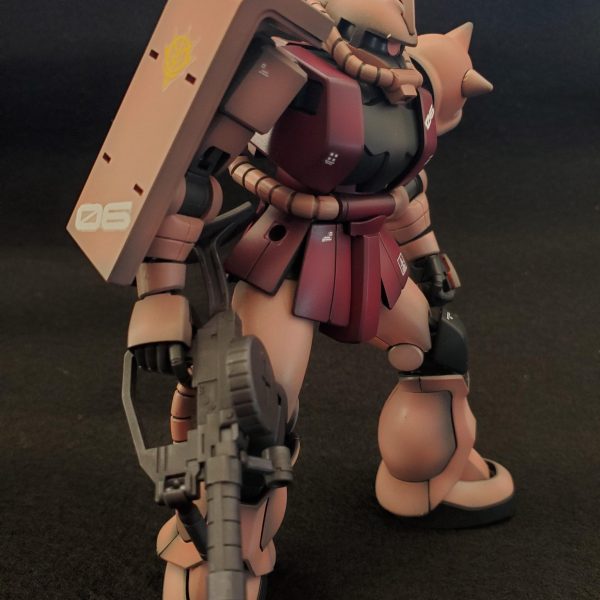 シャアザク　HG