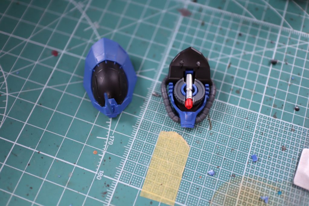 モノアイはミライトを埋め込み