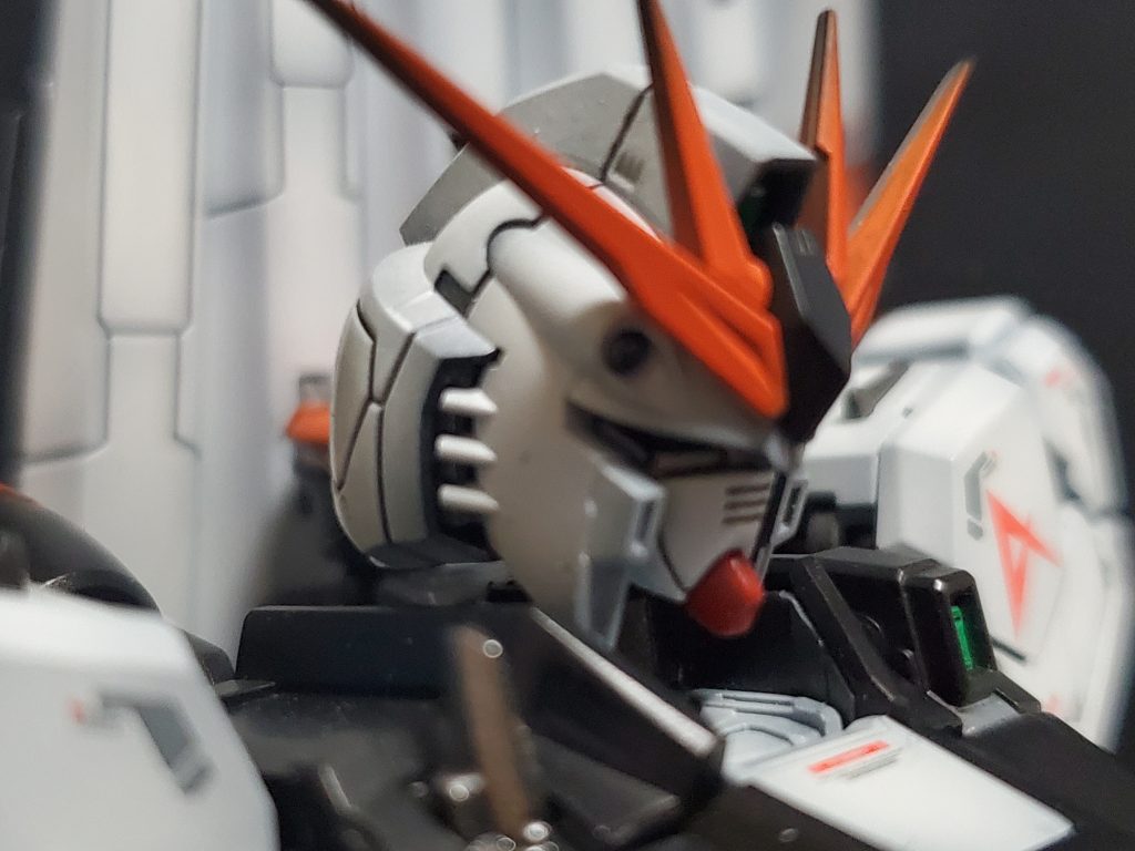 RG 　νガンダム–4枚目/制作者：まくう